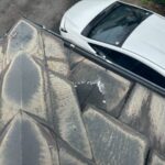 屋根が落下した箇所を発見