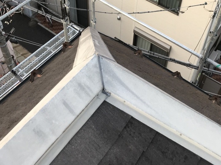棟板金継ぎ目の劣化状況