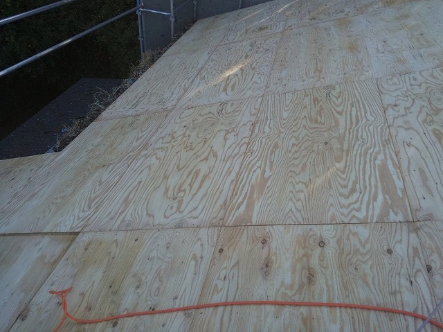 ラーチ合板での下地補強完成