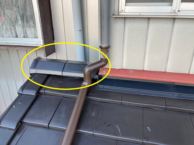 片流れ仕上がり　瓦屋根工事