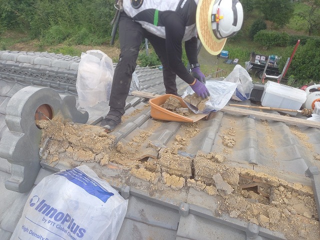 解体と清掃を同時に行います