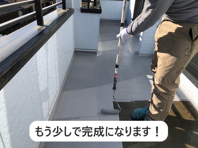 トップコート塗布完成間近です