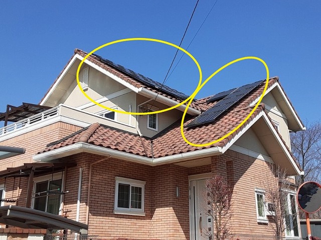 瓦屋根 太陽光パネルの設置状況