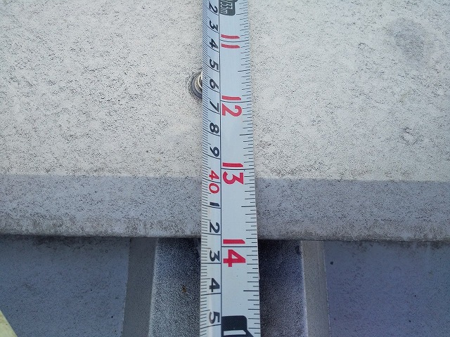 工場の金属屋根塗装 雨押え