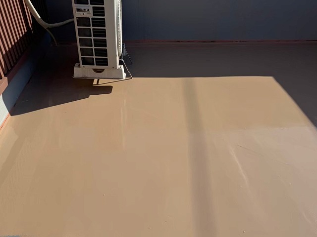 住宅ベランダで行ってきたウレタン塗膜防水工事が完成