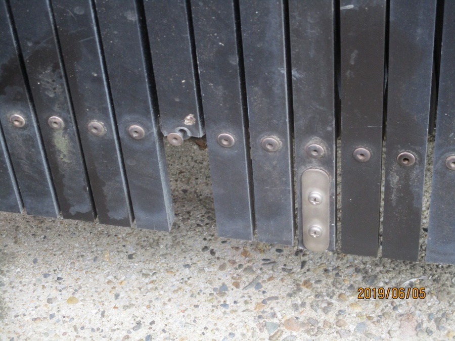 伸縮門扉交換工事