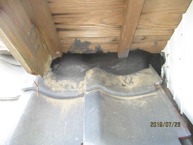 瓦葺き替え工事