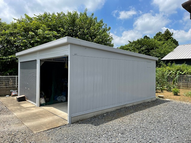 ガレージ塗装完了