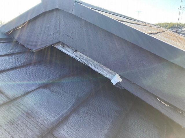 破風板の塗膜の劣化