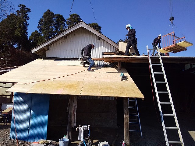 下地作り　コンパネ張り