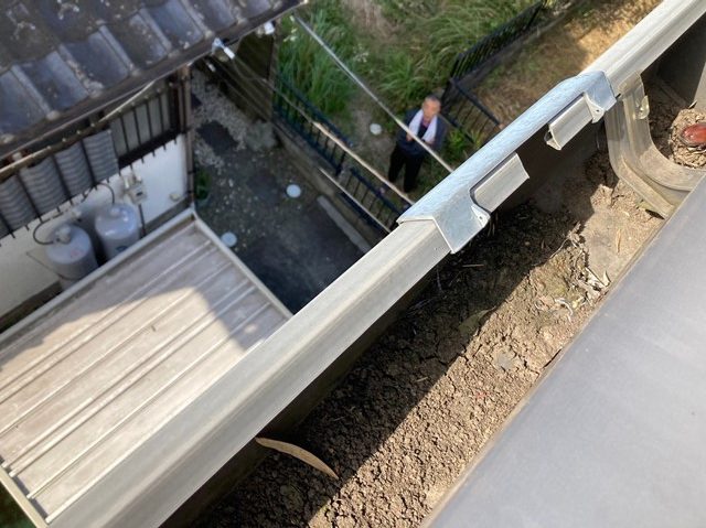 雨どいの清掃前