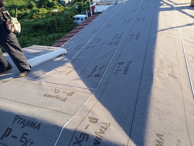 ルーフィング張り　防水シート