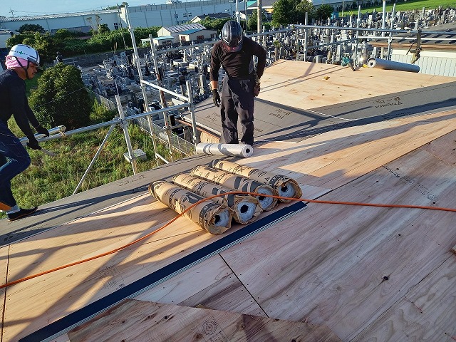 ルーフィング張り　防水シート