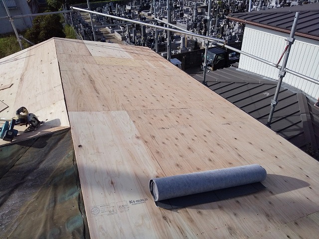 屋根下地打ち付け