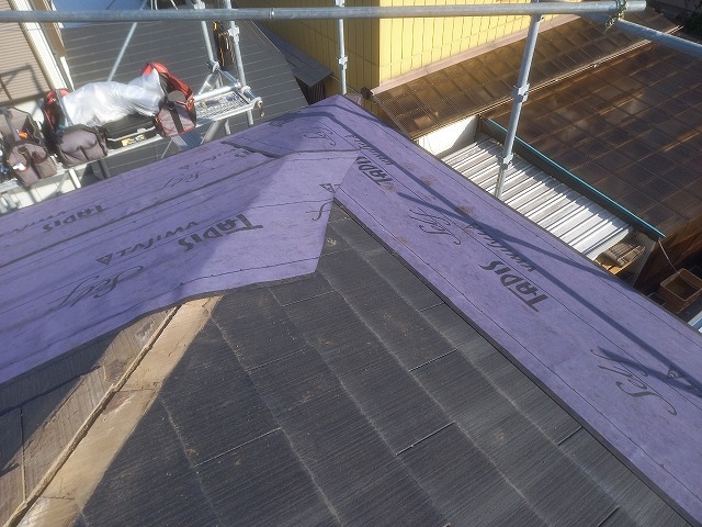 接着防水シート