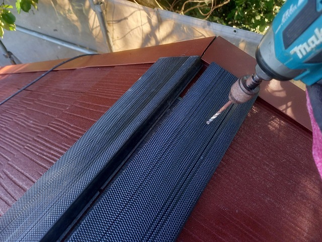 樹脂製貫板の設置