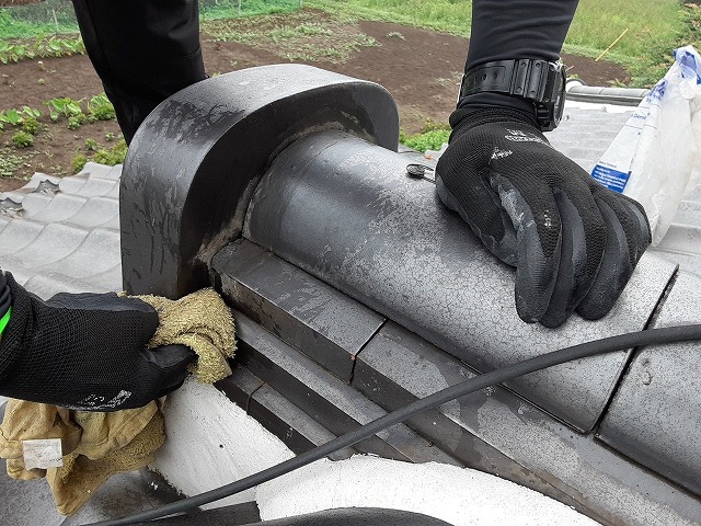 解体後はタオルでキレイに清掃