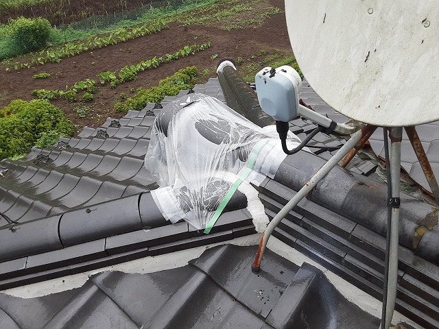 鬼巻き漆喰の雨養生を行いました