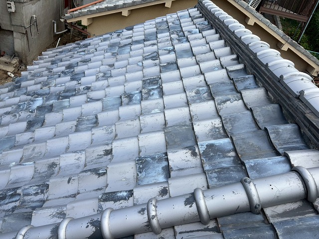 葺き替え工事が推奨される屋根