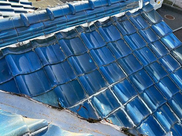 不適切な補修跡