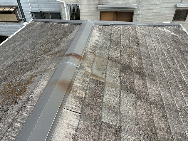 一部サビが発生した棟板金