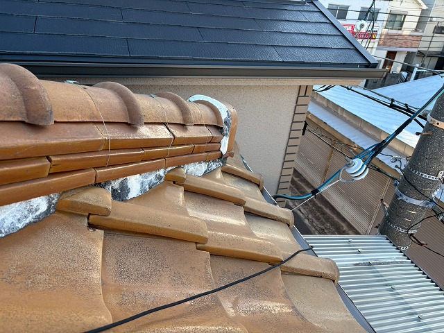 ズレが生じた熨斗瓦