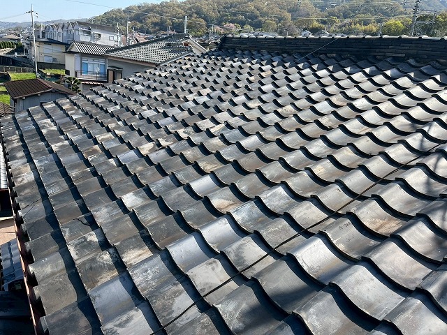 瓦屋根の状態確認