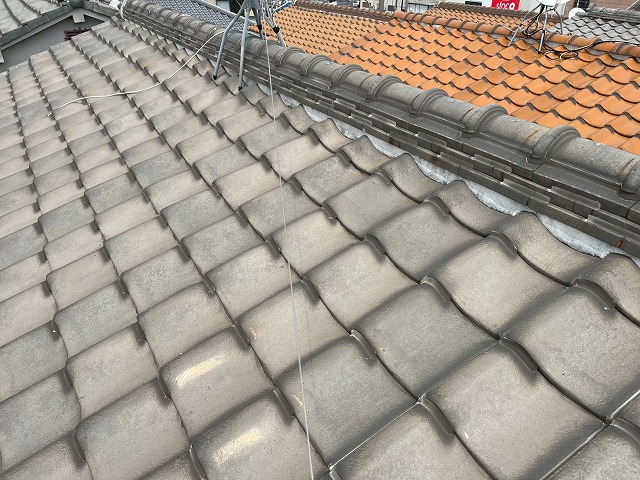 増し詰めされた漆喰