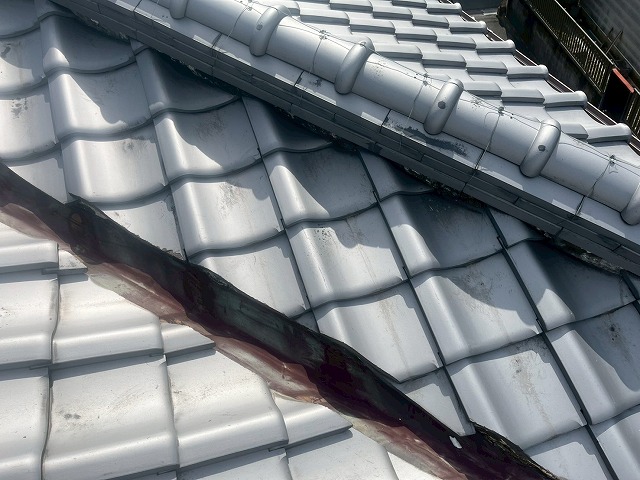 谷板金の状態確認を実施