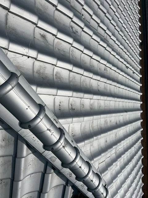 自然災害の被害を受けやすい瓦屋根