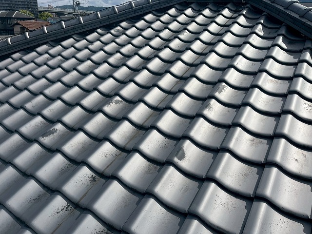 漆喰の剥がれでご相談いただいた屋根