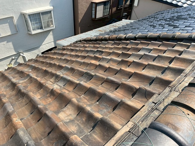葺き替え工事が推奨される屋根