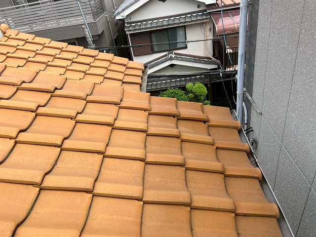 瓦屋根は定期点検をご検討ください