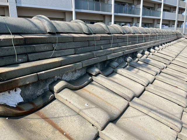 経年劣化が進んだ漆喰