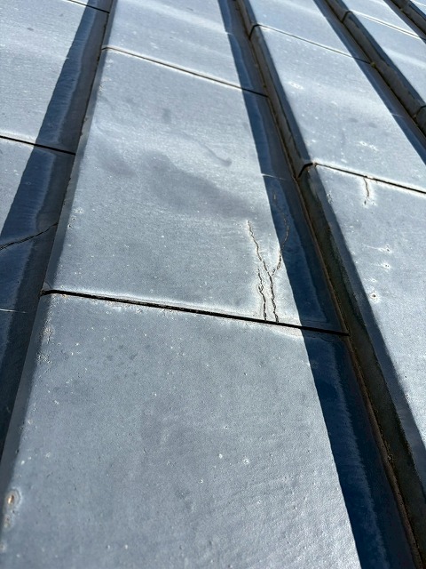 亀裂の症状が発生