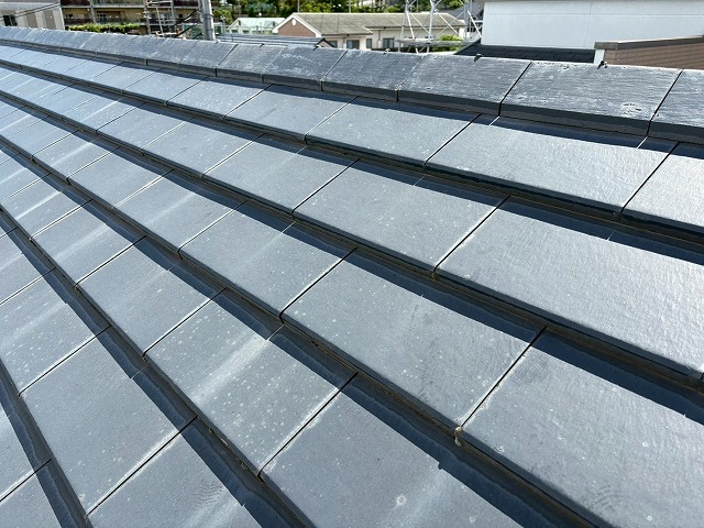 瓦屋根の現地調査