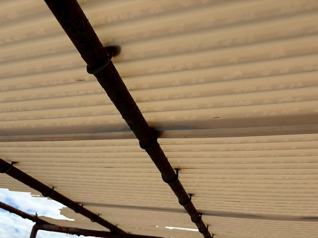 波板の状態確認