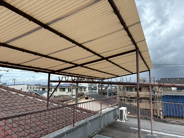 波板交換もご相談ください