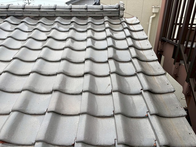 瓦屋根の補修もおまかせ！