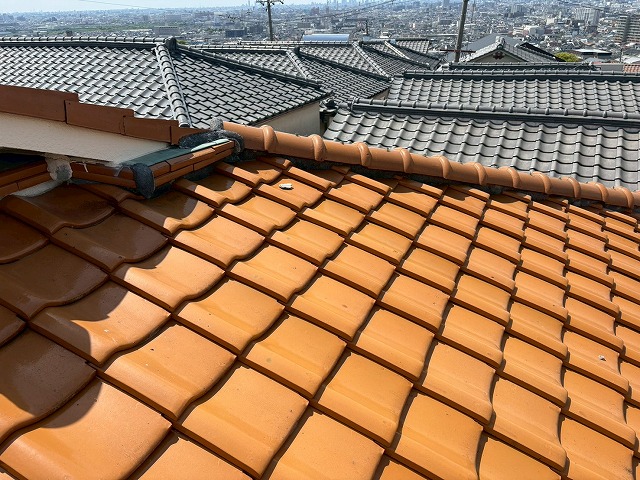 瓦屋根の凍害に注意