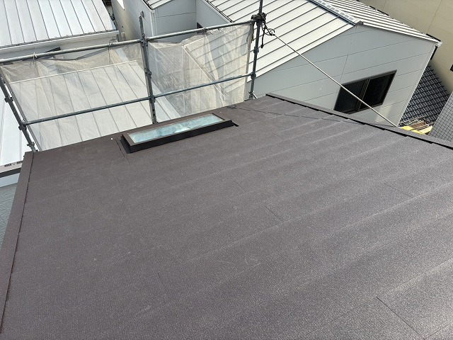 シルキー施工の屋根