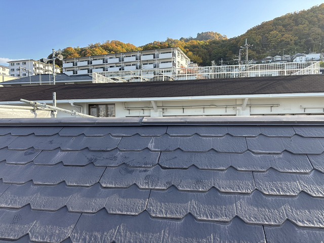 棟付近のスレートの劣化