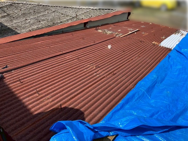 トタン屋根交換工事施工前