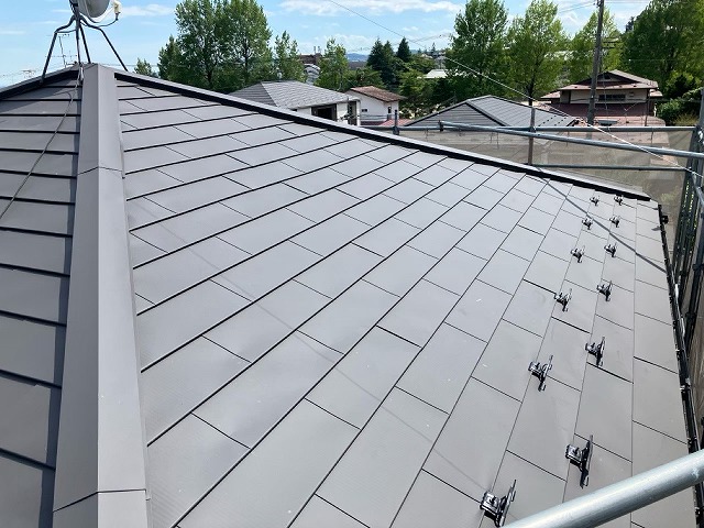 仙台市太白区 屋根カバー工事 ２階屋根完工