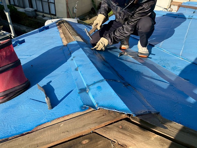 仙台市太白区 棟板金交換工事 既存棟板金解体