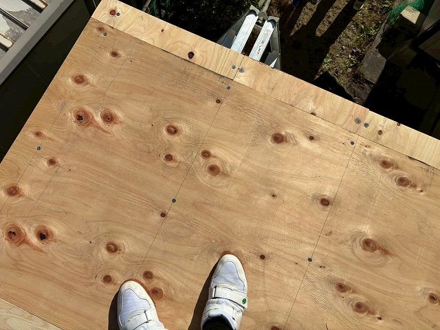 仙台市太白区 物置屋根カバー工事 野地板取付け