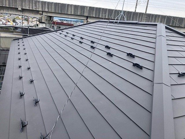 仙台市宮城野区 屋根カバー工事 完工