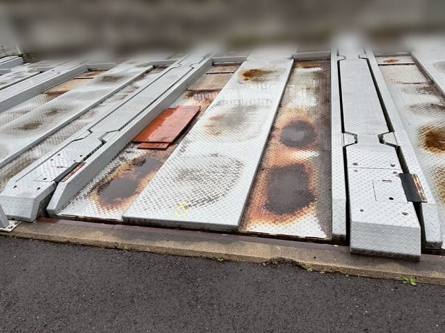 仙台市宮城野区-鉄板パレット補修工事