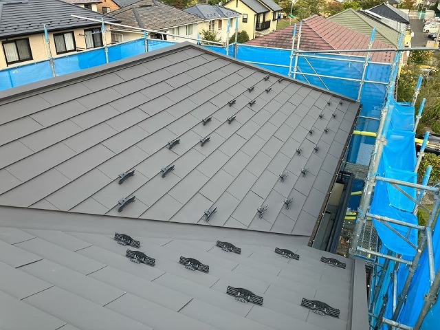 仙台市泉区 屋根カバー工事 ２階屋根完工