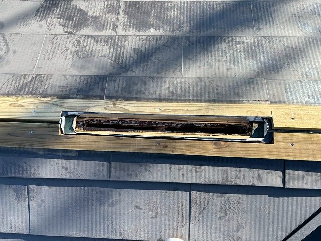 仙台市泉区 換気棟取り付け工事 屋根野地板開口